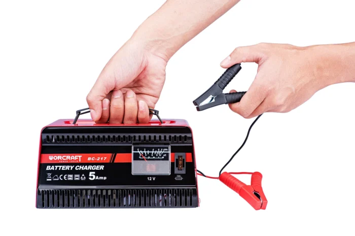 Incarcator acumulatoare masini Worcraft BC-217