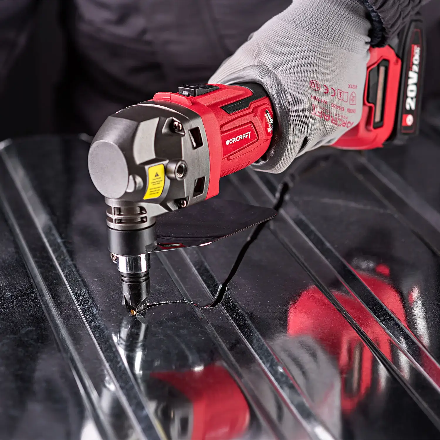 Foarfeca electrica pentru tabla cu acumulator Worcraft CHMN-S20LiB