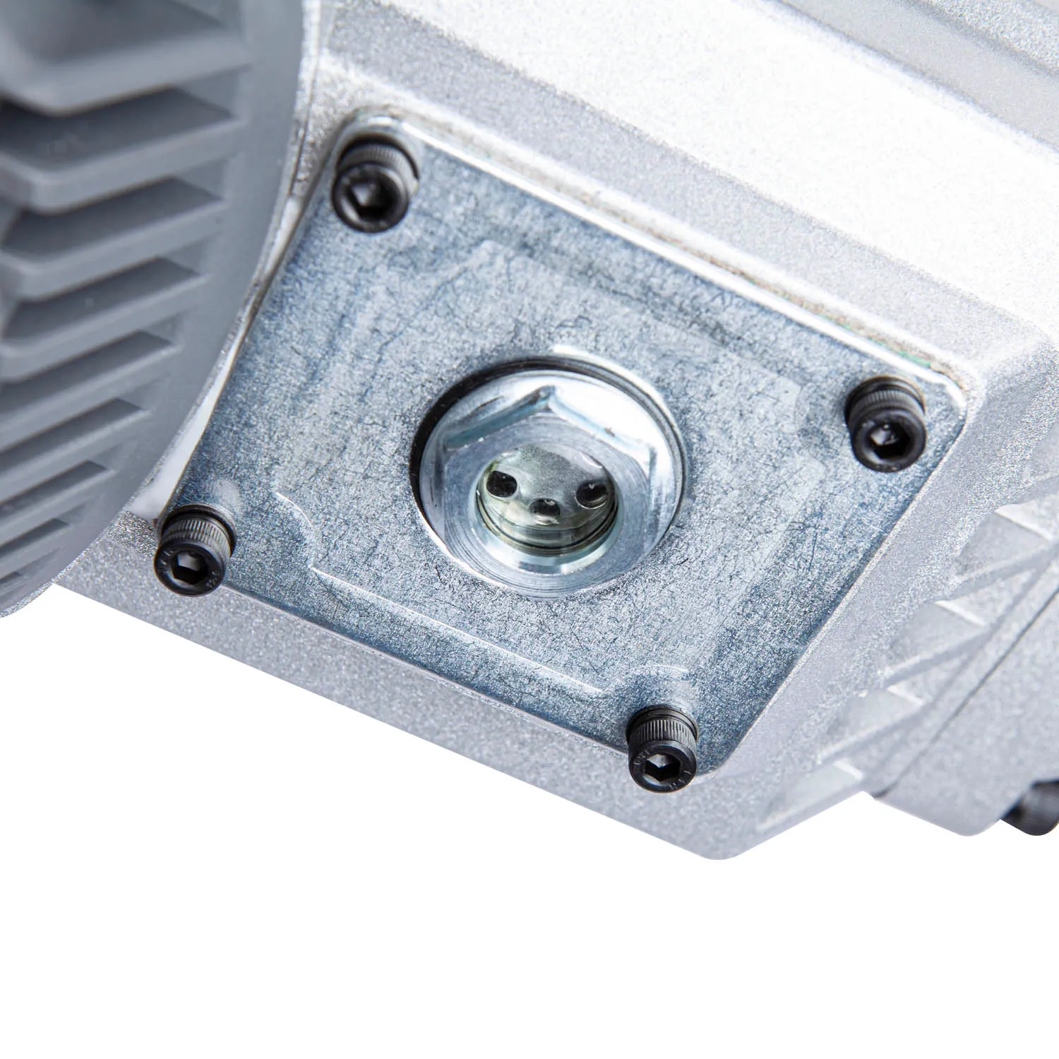 Avantaje principale: - Motor puternic, ideal pentru demolări grele - Mandrină HEX 30mm pentru dălți robuste - Fereastră inspecție ulei pentru întreținere ușoară - Cutie de transport cu roți pentru mobilitate maximă - Accesorii complete incluse pentru lucru imediat Perfect pentru șantiere, reamenajări sau lucrări casnice complexe, RB16-45T oferă performanță și fiabilitate optimă.